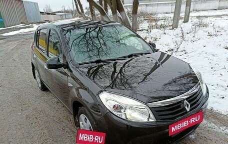 Renault Sandero I, 2014 год, 865 000 рублей, 4 фотография