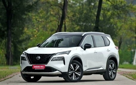 Nissan X-Trail, 2024 год, 4 350 000 рублей, 2 фотография