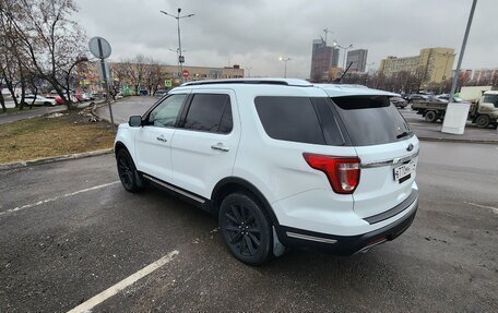 Ford Explorer VI, 2018 год, 2 880 000 рублей, 15 фотография