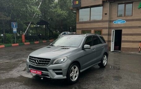 Mercedes-Benz M-Класс, 2012 год, 2 300 000 рублей, 1 фотография