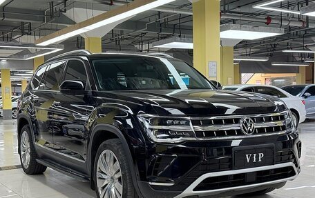 Volkswagen Teramont I, 2022 год, 4 180 000 рублей, 2 фотография