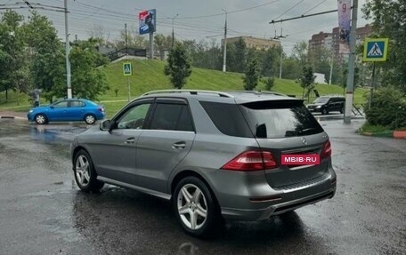 Mercedes-Benz M-Класс, 2012 год, 2 300 000 рублей, 2 фотография