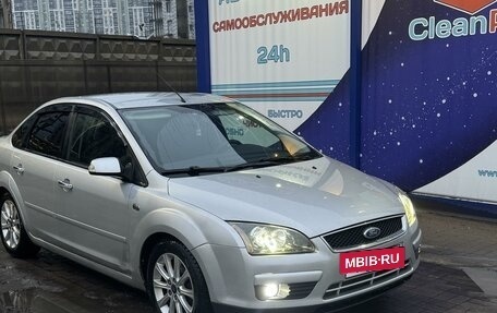 Ford Focus II рестайлинг, 2008 год, 3 фотография