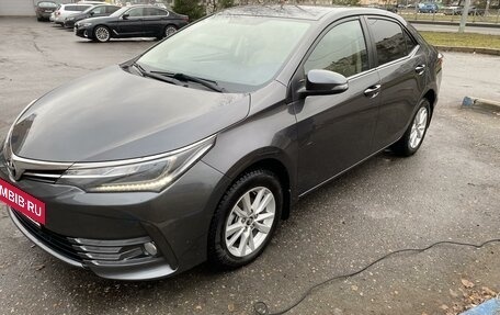 Toyota Corolla, 2017 год, 1 690 000 рублей, 6 фотография