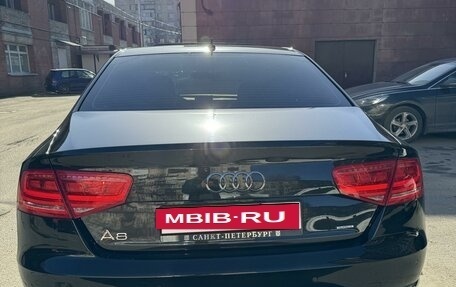 Audi A8, 2011 год, 2 100 000 рублей, 2 фотография