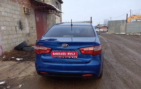 KIA Rio III рестайлинг, 2013 год, 550 000 рублей, 2 фотография