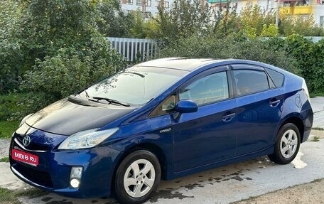 Toyota Prius, 2010 год, 1 050 000 рублей, 1 фотография