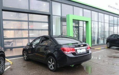 Chevrolet Cruze II, 2010 год, 679 000 рублей, 3 фотография