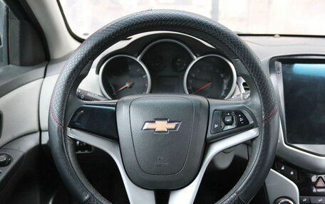 Chevrolet Cruze II, 2010 год, 679 000 рублей, 16 фотография