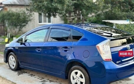 Toyota Prius, 2010 год, 1 050 000 рублей, 3 фотография