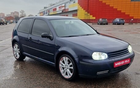 Volkswagen Golf IV, 2000 год, 415 000 рублей, 1 фотография