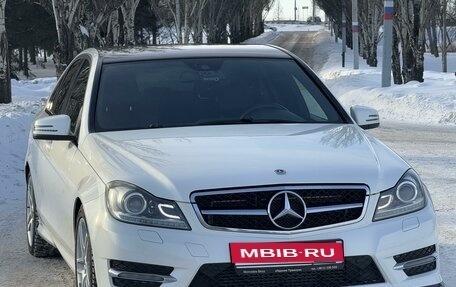 Mercedes-Benz C-Класс, 2012 год, 1 799 999 рублей, 1 фотография