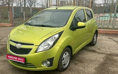 Chevrolet Spark III, 2011 год, 610 000 рублей, 10 фотография