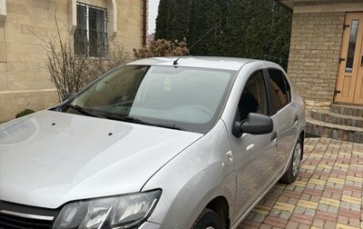 Renault Logan II, 2015 год, 700 000 рублей, 1 фотография