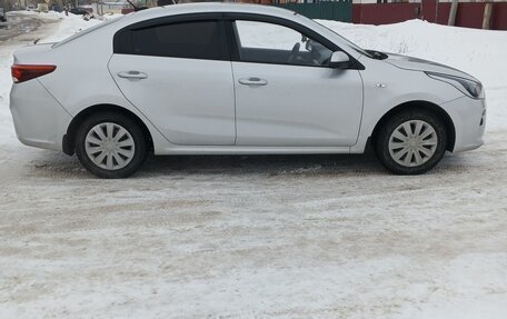 KIA Rio IV, 2017 год, 1 530 000 рублей, 4 фотография