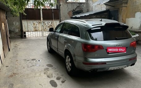 Audi Q7, 2006 год, 1 690 000 рублей, 3 фотография