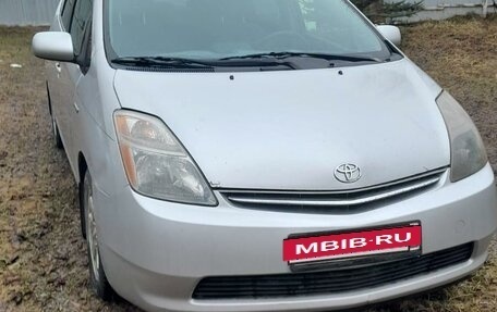 Toyota Prius, 2007 год, 710 000 рублей, 2 фотография