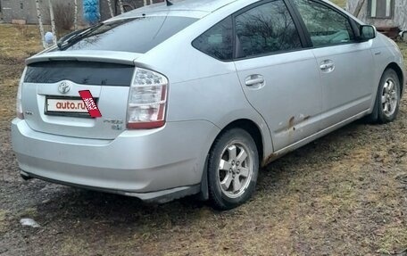 Toyota Prius, 2007 год, 710 000 рублей, 3 фотография