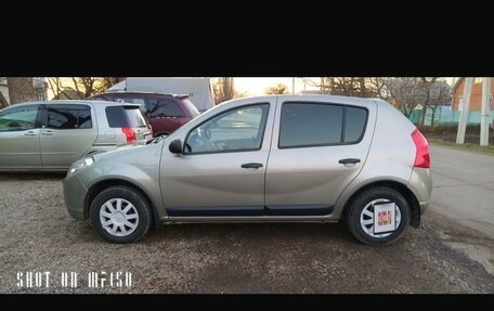 Renault Sandero I, 2011 год, 800 000 рублей, 3 фотография