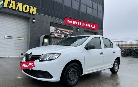 Renault Logan II, 2017 год, 470 000 рублей, 2 фотография