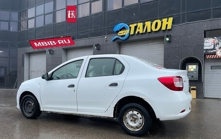 Renault Logan II, 2017 год, 470 000 рублей, 3 фотография