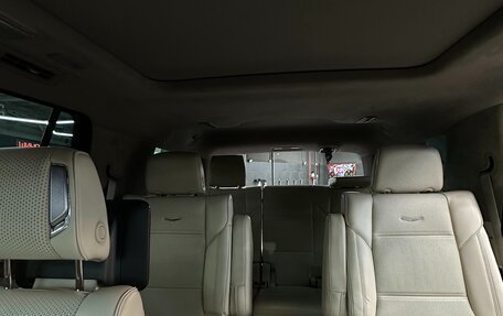 Cadillac Escalade V, 2021 год, 14 000 000 рублей, 8 фотография