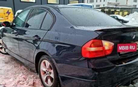 BMW 3 серия, 2007 год, 850 000 рублей, 18 фотография