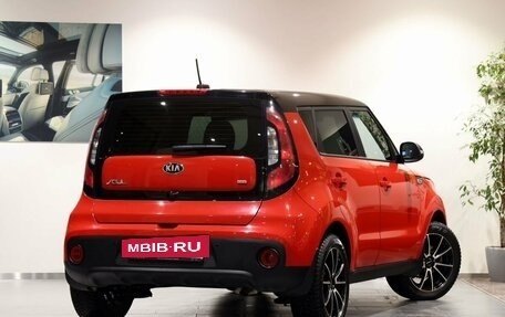 KIA Soul II рестайлинг, 2017 год, 1 490 000 рублей, 5 фотография