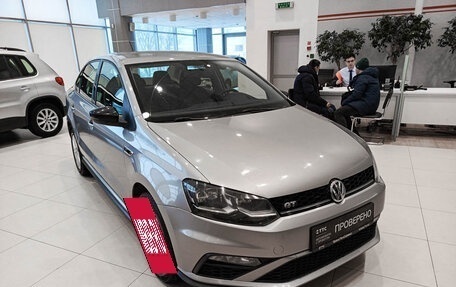 Volkswagen Polo VI (EU Market), 2018 год, 1 215 000 рублей, 3 фотография