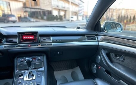 Audi S8, 2006 год, 2 850 000 рублей, 4 фотография