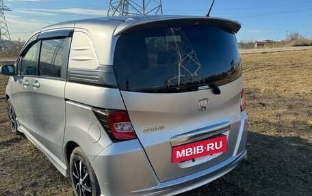 Honda Freed I, 2010 год, 1 150 000 рублей, 12 фотография