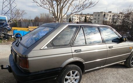 Nissan Sunny B12, 1986 год, 220 000 рублей, 2 фотография