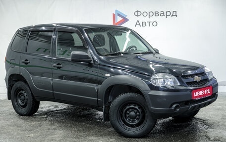 Chevrolet Niva I рестайлинг, 2019 год, 850 000 рублей, 1 фотография