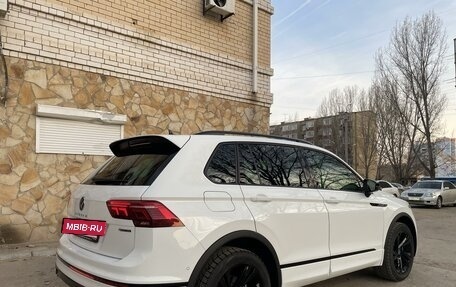 Volkswagen Tiguan II, 2021 год, 4 300 000 рублей, 3 фотография