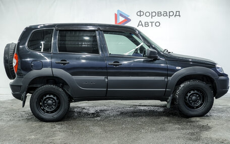 Chevrolet Niva I рестайлинг, 2019 год, 850 000 рублей, 6 фотография