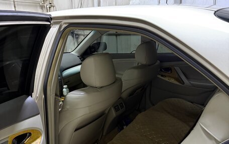 Toyota Camry, 2006 год, 1 040 000 рублей, 6 фотография