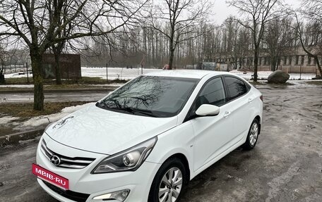 Hyundai Solaris II рестайлинг, 2016 год, 1 250 000 рублей, 2 фотография