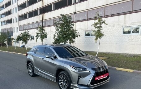 Lexus RX IV рестайлинг, 2017 год, 4 300 000 рублей, 8 фотография