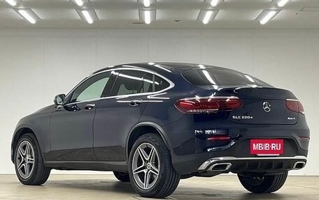 Mercedes-Benz GLC Coupe, 2022 год, 4 980 000 рублей, 6 фотография