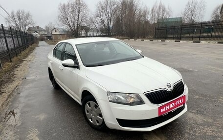 Skoda Octavia, 2013 год, 1 050 000 рублей, 2 фотография