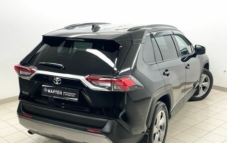 Toyota RAV4, 2021 год, 3 549 000 рублей, 9 фотография