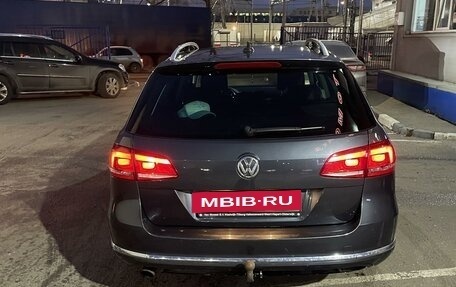 Volkswagen Passat B7, 2011 год, 1 390 000 рублей, 5 фотография