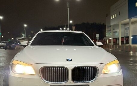 BMW 7 серия, 2011 год, 1 650 000 рублей, 9 фотография