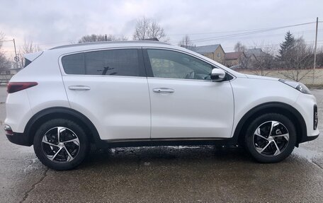 KIA Sportage IV рестайлинг, 2018 год, 2 450 000 рублей, 2 фотография