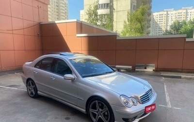 Mercedes-Benz C-Класс, 2002 год, 1 100 000 рублей, 1 фотография