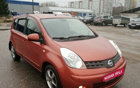 Nissan Note II рестайлинг, 2006 год, 565 000 рублей, 2 фотография