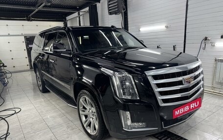 Cadillac Escalade IV, 2017 год, 5 370 000 рублей, 8 фотография