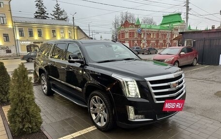 Cadillac Escalade IV, 2017 год, 5 370 000 рублей, 2 фотография