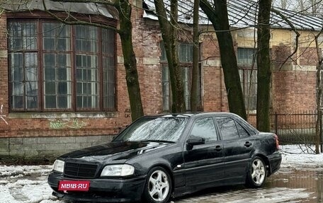 Mercedes-Benz C-Класс, 1994 год, 255 000 рублей, 1 фотография