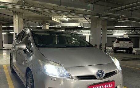 Toyota Prius, 2011 год, 950 000 рублей, 1 фотография